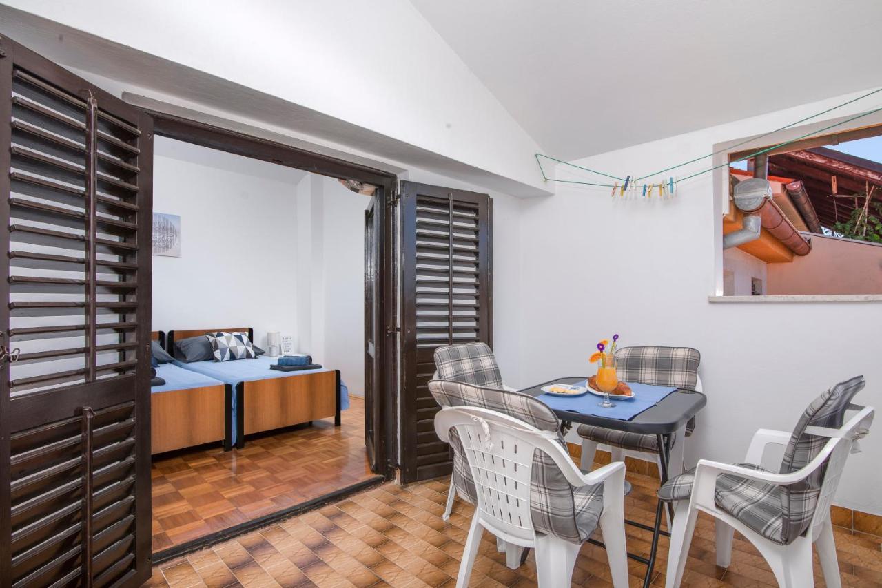 Apartment Blu Pula Exterior foto